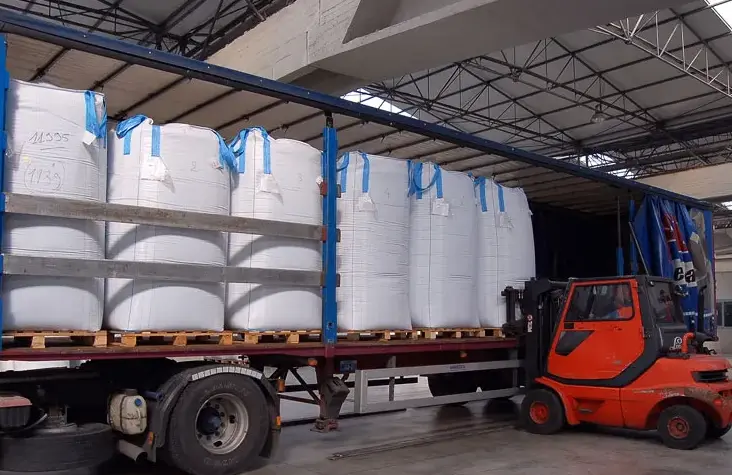 Wie PP -Jumbo -Taschen einen sicheren Transport gewährleisten